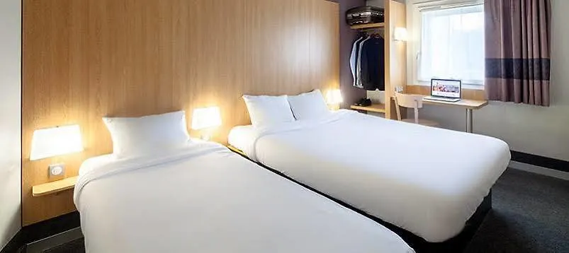 비앤비 호텔 파리 르와시 Cdg 에어포트 루와시 앙 프랑스 2*, 루와시 앙 프랑스 프랑스